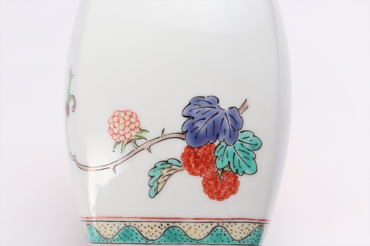 一輪生插花瓶角張莓紋柿右衛門窯 Kakiemongama 柿右卫门窑 日本伊萬里燒 有田燒花器 Takumi Japan